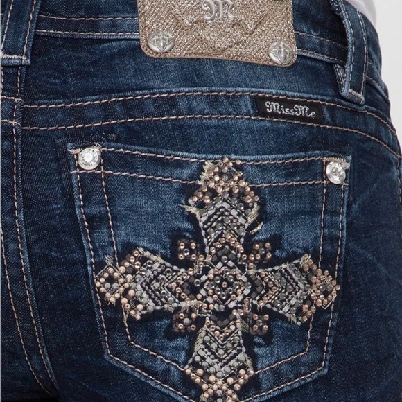 Miss Me Jeans - Picture 4 of 13